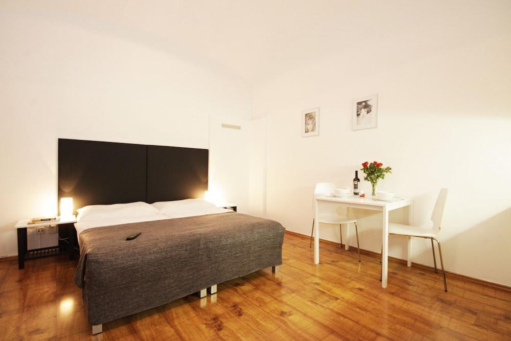 Prague Central Residence מראה חיצוני תמונה