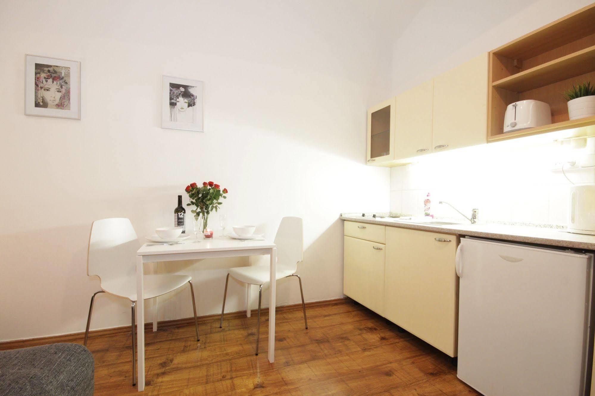 Prague Central Residence מראה חיצוני תמונה
