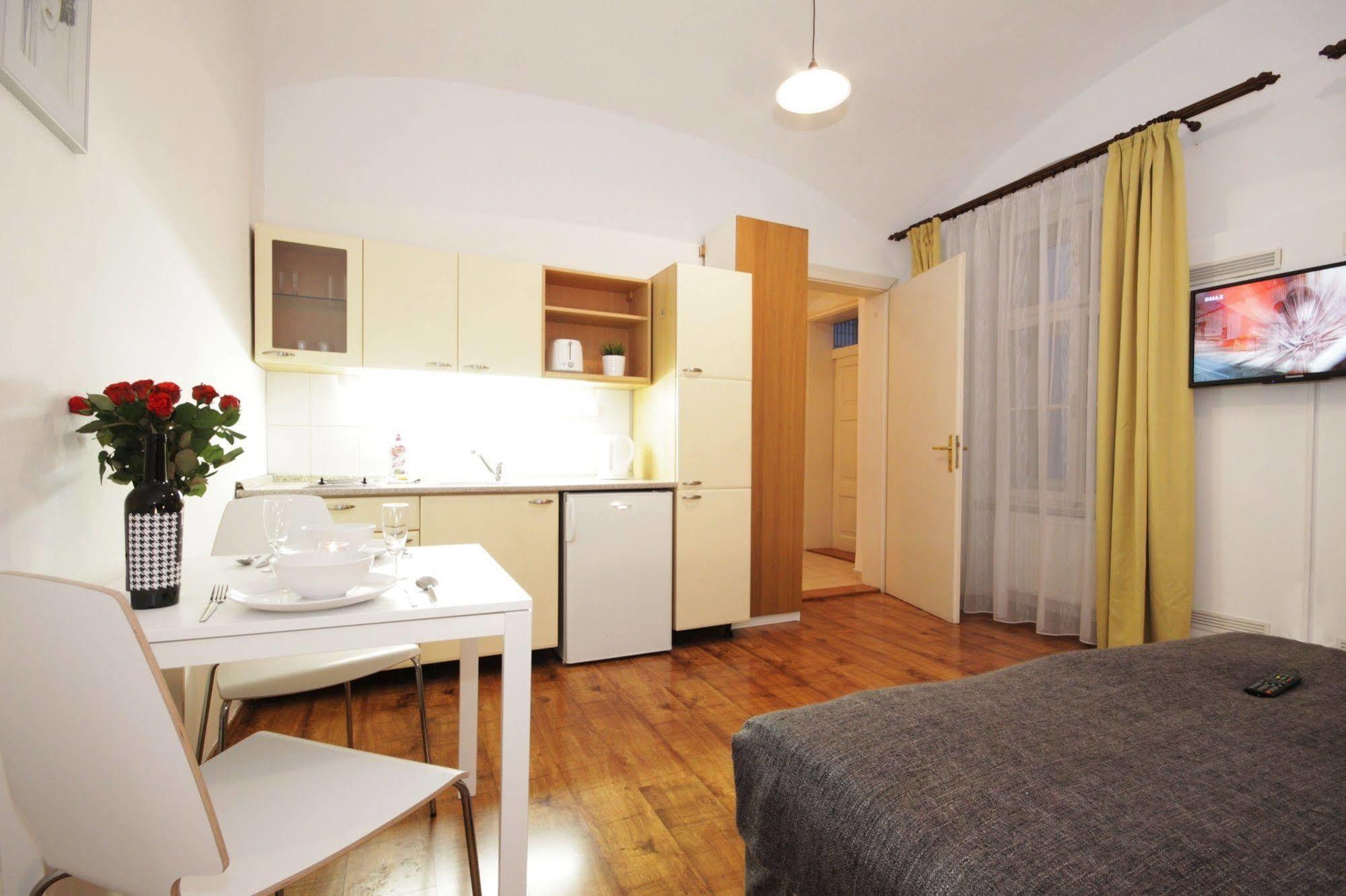 Prague Central Residence מראה חיצוני תמונה
